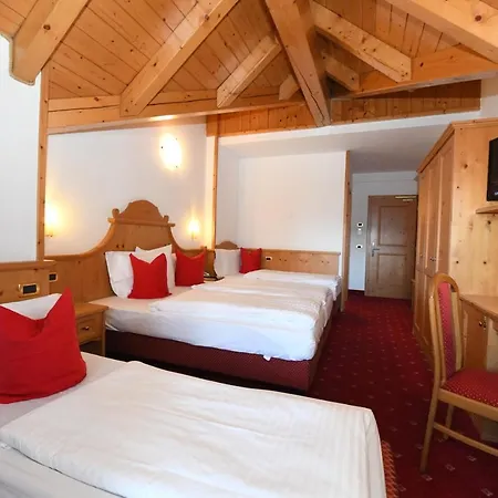 Hotel Gardenia Passo del Tonale Exterior photo