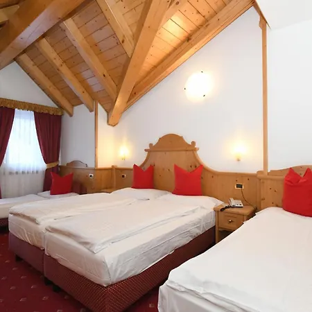 Hotel Gardenia Passo del Tonale Exterior photo